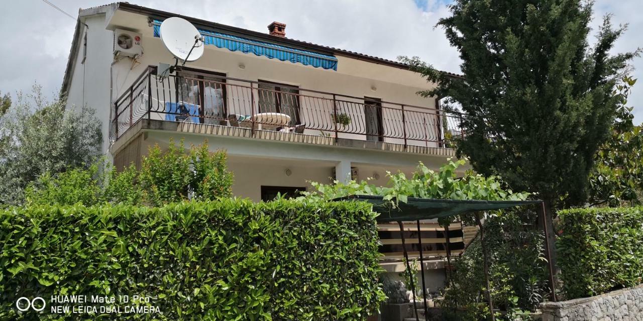 Apartmans Luce E Stella Malinska Exteriör bild