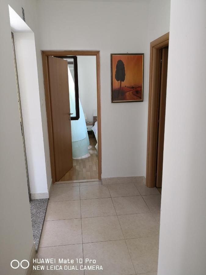 Apartmans Luce E Stella Malinska Exteriör bild